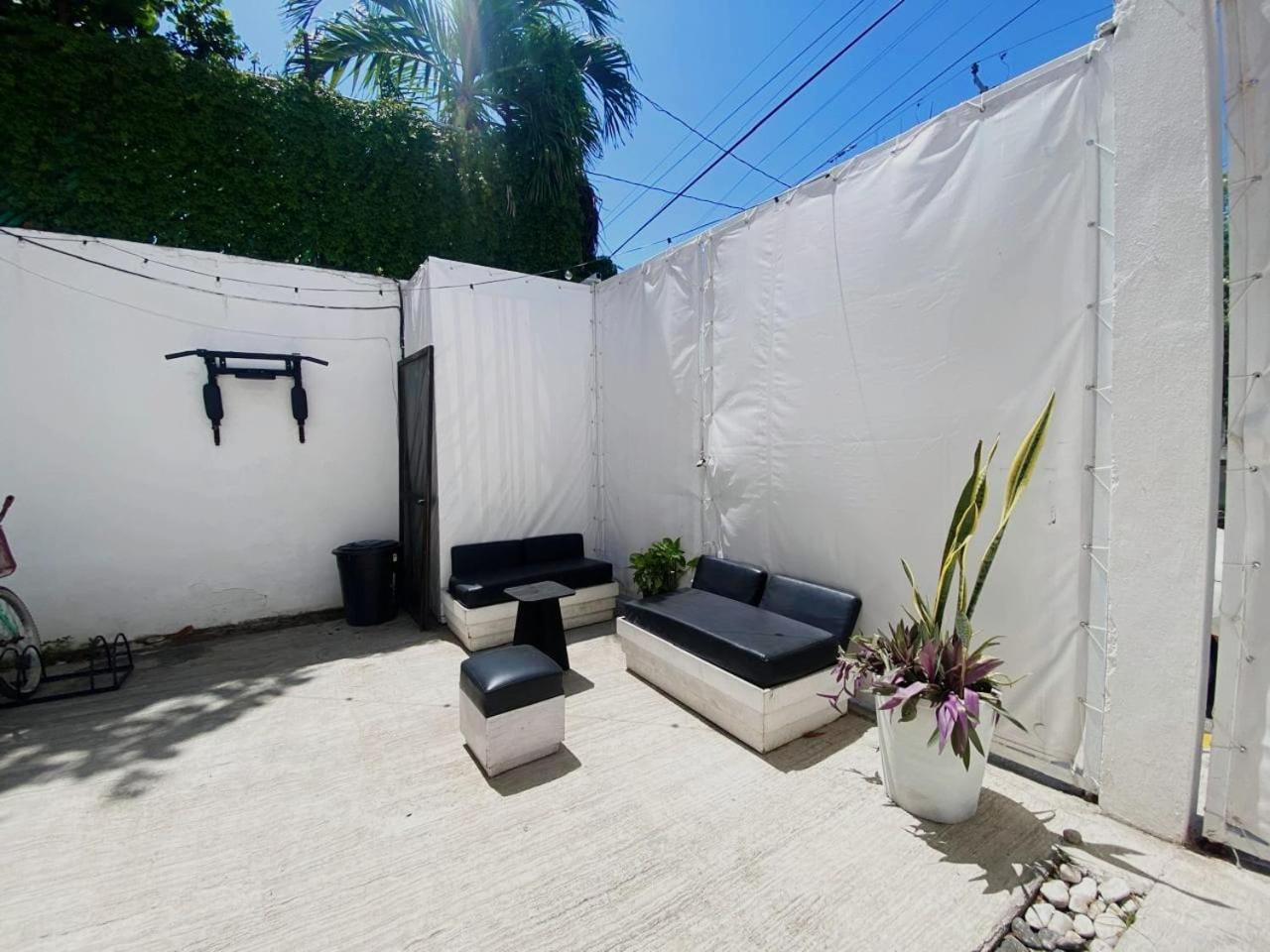 The Hostal Inn Playa del Carmen Exterior foto
